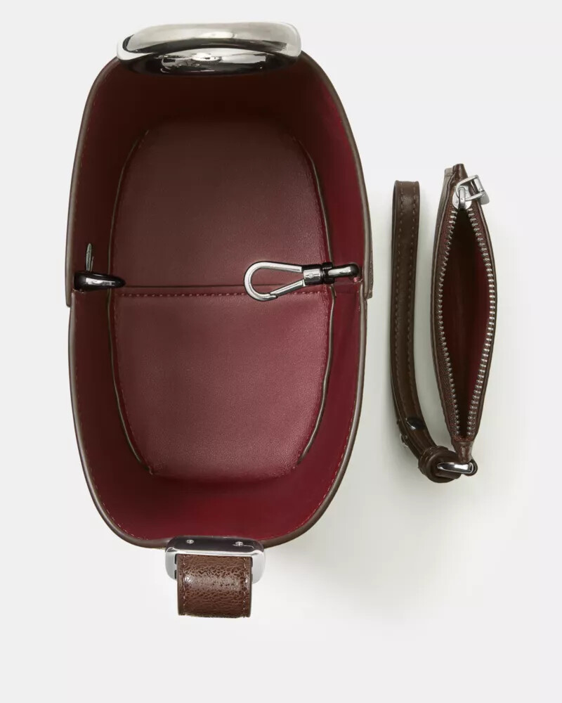 ハロー グレーズドレザー ミニバケットバッグ ホットファッジ